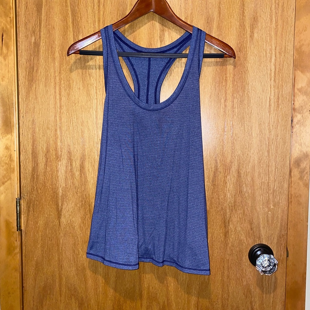 Lululemon tank top